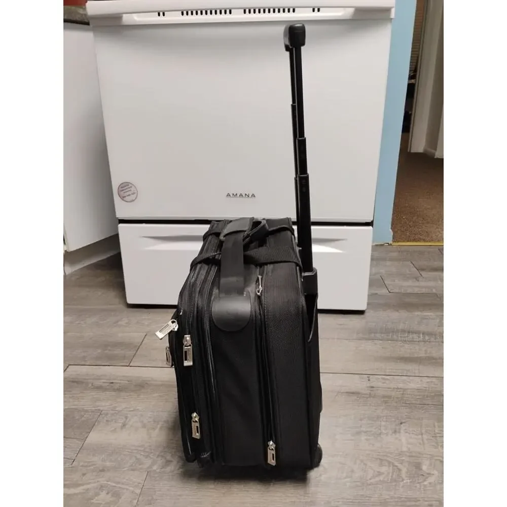U.S. Luggage New York Laptop/File /Multi Pocket Briefcase